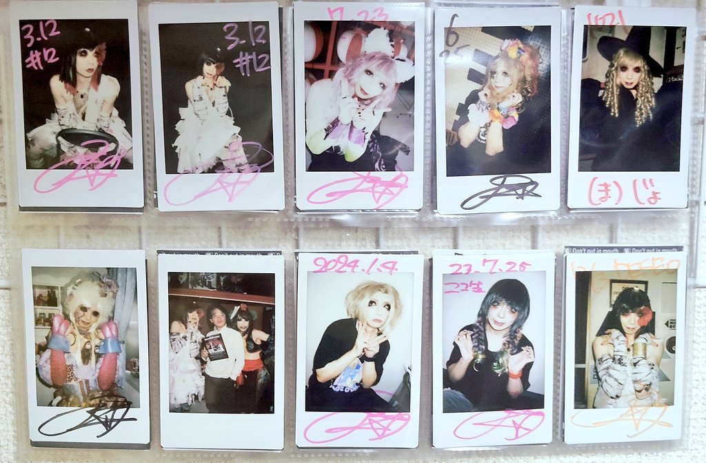 19wonderland91's tweet photo. えんそく チェキ
【お譲りします】
えんそく　チェキ
1枚800円（かかる場合は+送料）
お気軽にご連絡ください！ 
可能であれば希望のものに印をつけていただけると助かります！
#えんそく https://t.co/WUORARsI6J