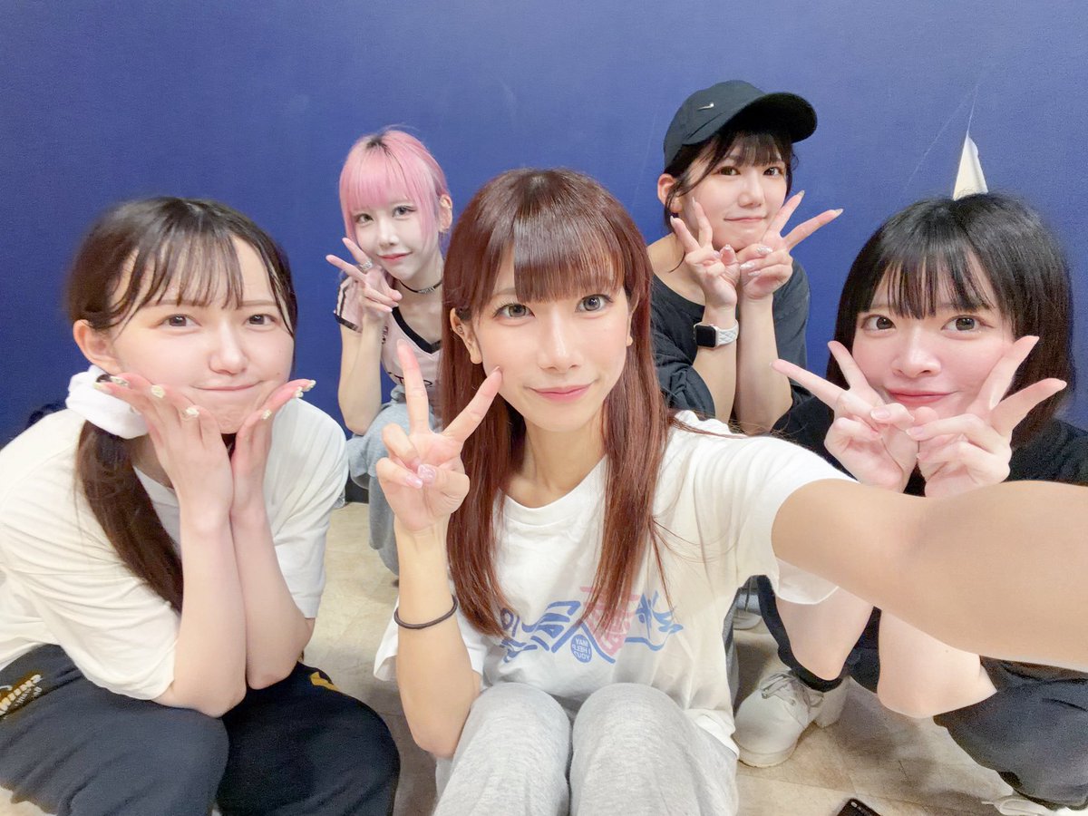 浜辺ひかり🍜🧡@LOVE IZ DOLL 4/30 ひかり主催ライブ渋谷近未来会館 tweet media