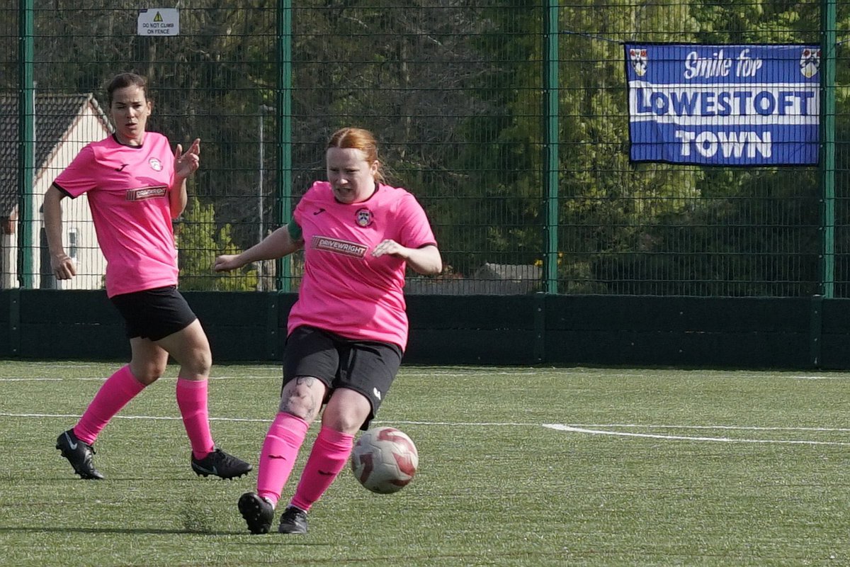 Lowestoft Town FC tweet media