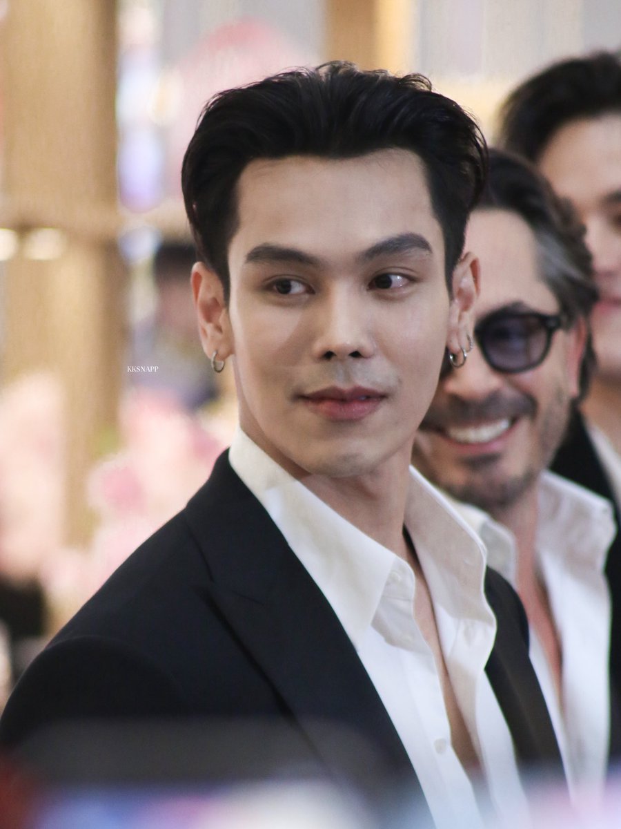 ᴋᴋ 🦖 tweet media