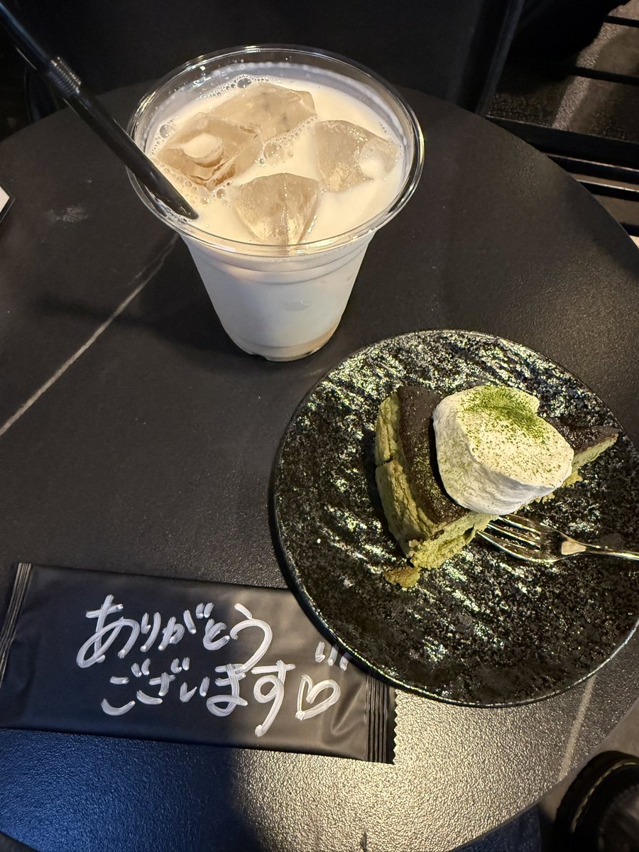 Raycellist's tweet photo. 今日はREC2件、帰りに見つけてメンバーと入ったカフェZ’s tea、おしゃれで美味しかった…！！ https://t.co/F6kI0zyiXM