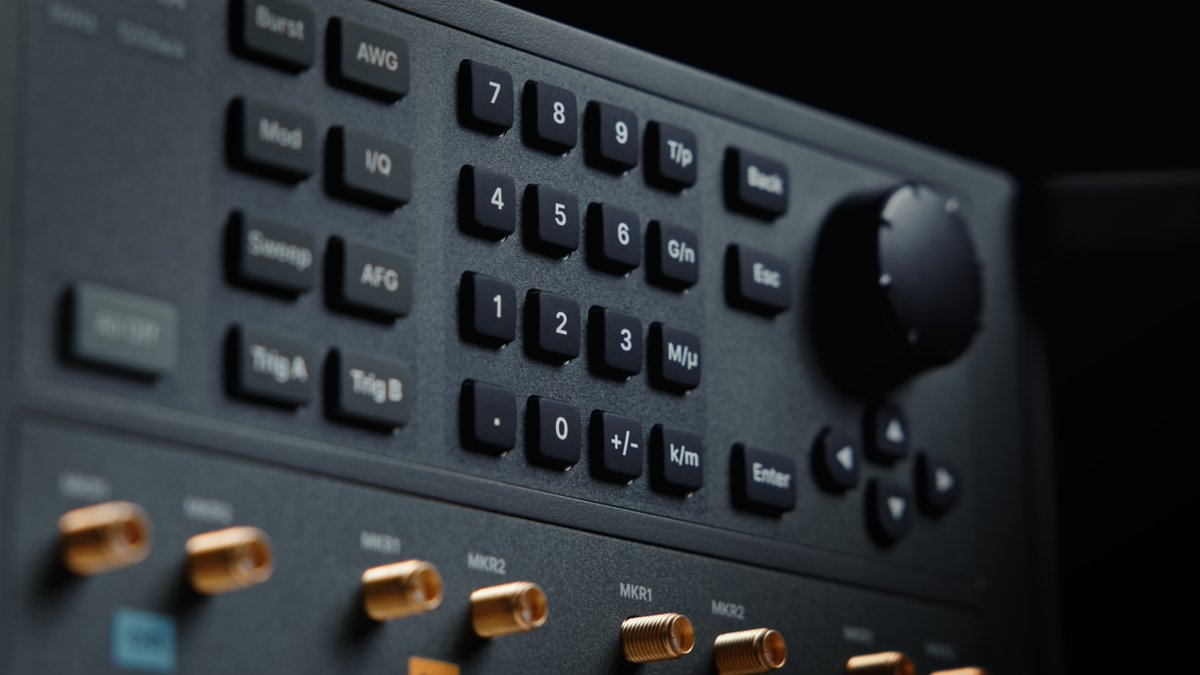 Siglent_Tech's tweet photo. Our next AWG is pushing frequency limits.
Take a guess π
3 GHz
4 GHz
Beyond that?
Reveal coming soon.
#SiglentNewProduct #ArbitraryWaveformGenerator https://t.co/2d5nz5L3TM