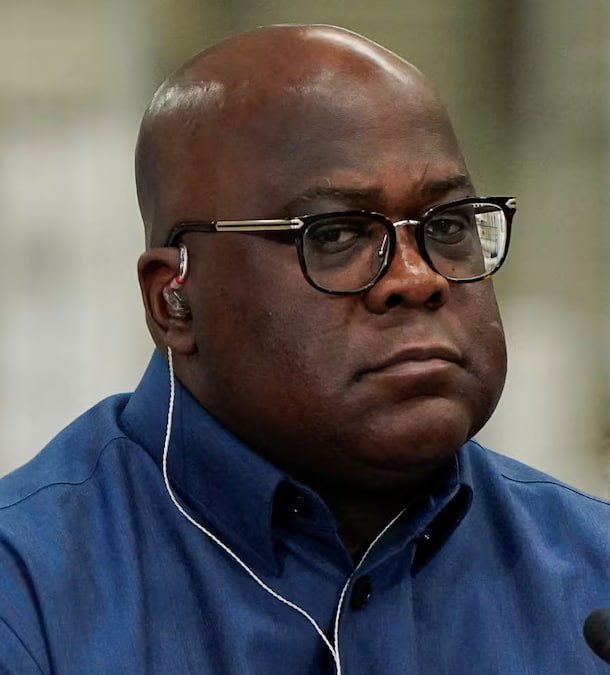 mutonicarl's tweet photo. 🇨🇩URGENT🚨

📝POURQUOI TSHISEKEDI ÉCHOUE LÀ OÙ D’AUTRES RÉUSSISSENT ? VOICI LA VÉRITÉ SUR UN GOUVERNEMENT EN PERDITION.

#Tshisekedi est une honte pour la nation. Au lieu de copier aveuglément les politiques de réussite du #Rwanda (#VisitRwanda, accords migratoires), il aurait dû commencer par le seul modèle qui compte : l’unité et la réconciliation, en protégeant enfin les communauté #Banyamulenge et #Tutsi. Sans oublier les Swahilophones devenue un proie pour ce régime tribaliste.

Ce "copier-coller" de façade est un échec total car la #RDC sous sa gestion est rongée par la corruption, des institutions fantômes et une incompétence notoire au sommet de l'État.

On ne sauve pas un pays avec des imitations ratées. Ce gouvernement doit disparaître. Il est temps que les vrais patriotes se lèvent pour restaurer l'honneur du Grand #Congo. 

Ensemble avec l'#AFC_M23 on peut sauver cette nation.
