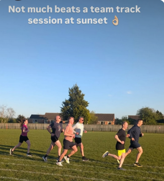 BeersFitness's tweet image. Why not join us Tuesday evenings for running sessions with @4LifeTriathlon club in East Leake? 

All ability, XP and levels catered for along with warm welcome

FREE couple of sessions, great coaching, super team, beautiful track

#eastleake #triathlon #running #swimbikerun