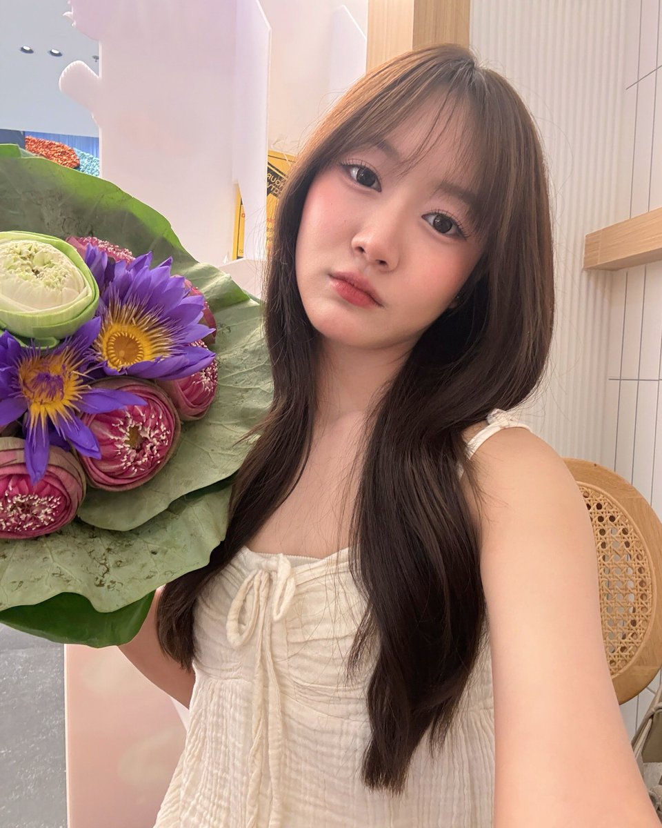 bnk48_relaxtime tweet media