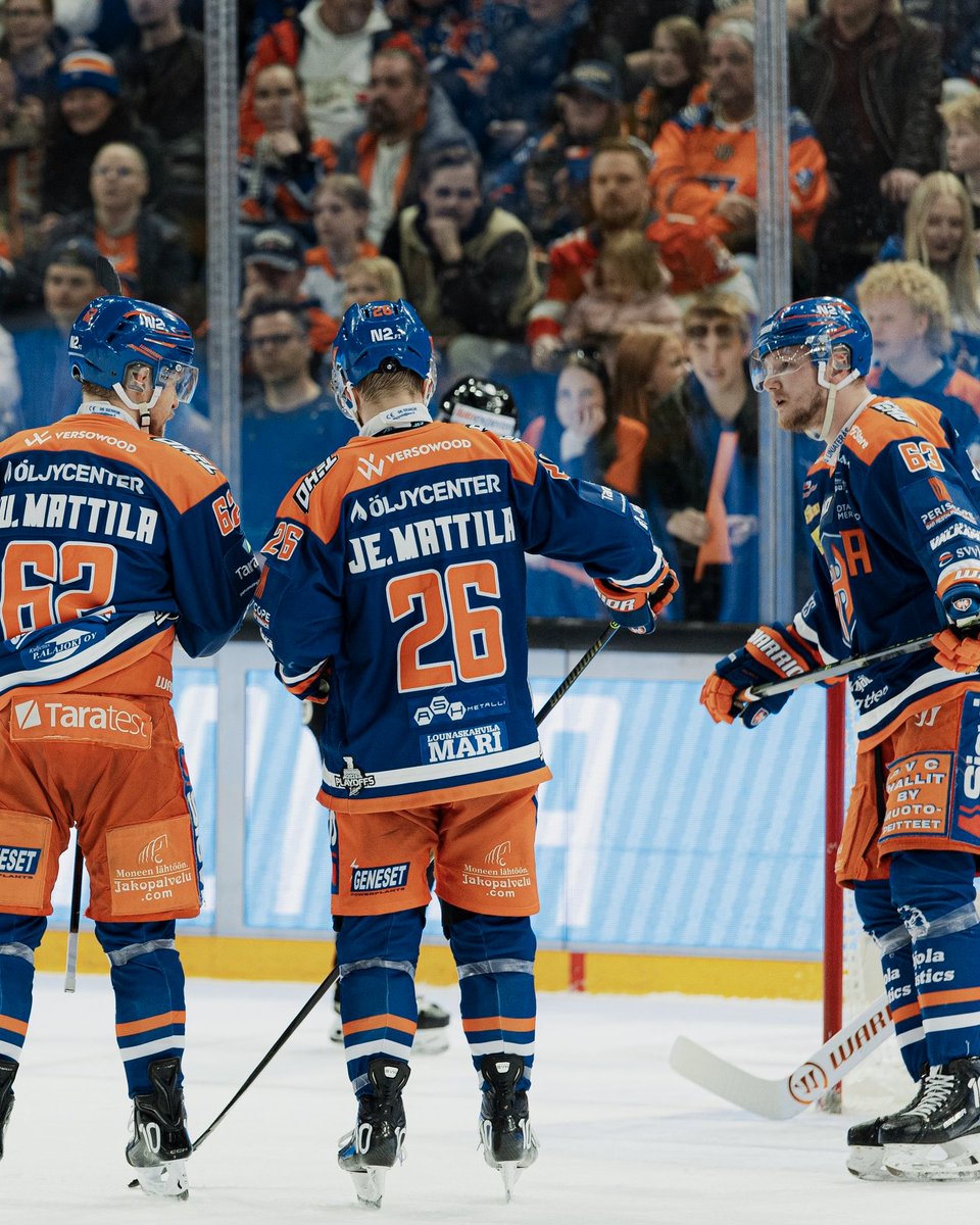 SJRYfi's tweet photo. Kaksi joukkuetta.
Yksi pokaali.
Kauden huipennus starttaa lauantaina. 🏆
#maythebestteamwin #sjry #liiga #finaalit https://t.co/FseDGM7XHz