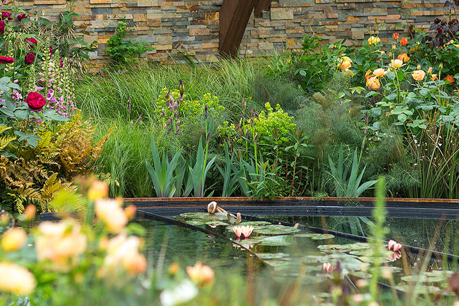 rockonltd's tweet image. Upgrade your garden walls with natural stone

Stone cladding delivers timeless style, durability and low maintenance, perfect for UK outdoor spaces

See real projects &amp;amp; get inspired 👇
rockon.ltd/stone-cladding…

#StoneCladding #GardenDesign #OutdoorLiving #RockOnLtd