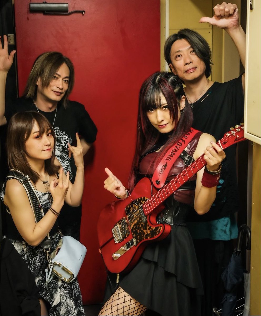 大山まき Maki Oyama tweet media