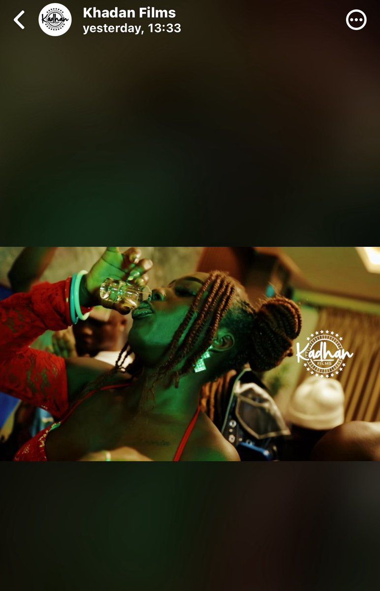 big_6izzy's tweet photo. 6izzy ft @MOEC_OF _ Life of the Party🎉 Visuals, 

This weekend ⚡️⚡️ https://t.co/79NXJN2LG2