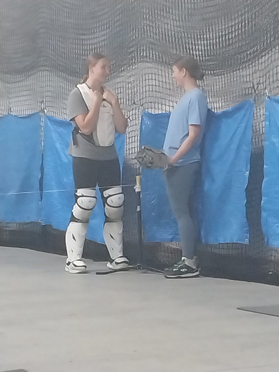 SurlyGinger75's tweet image. Sometimes it takes your catcher and your coach to help you reset and refocus when you struggle.
Lucky for @AshleyRGreen59 she has @SadieKovarik and @MrsVornhagen ❤️

#tinchermade 
#teamworkmakesthedreamwork
#classof2029