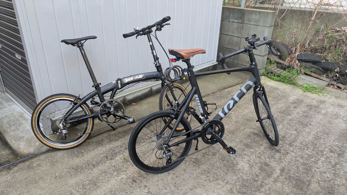 bw6rdjBItz6015's tweet image. まさかのtern公式様に…
いつも楽しい時間をありがとうございます！🚵
実は #SURGE はミニベロ2代目
先代は折りたためる #DAHON muslxを10年くらい乗ってました
#ミニベロ大好き