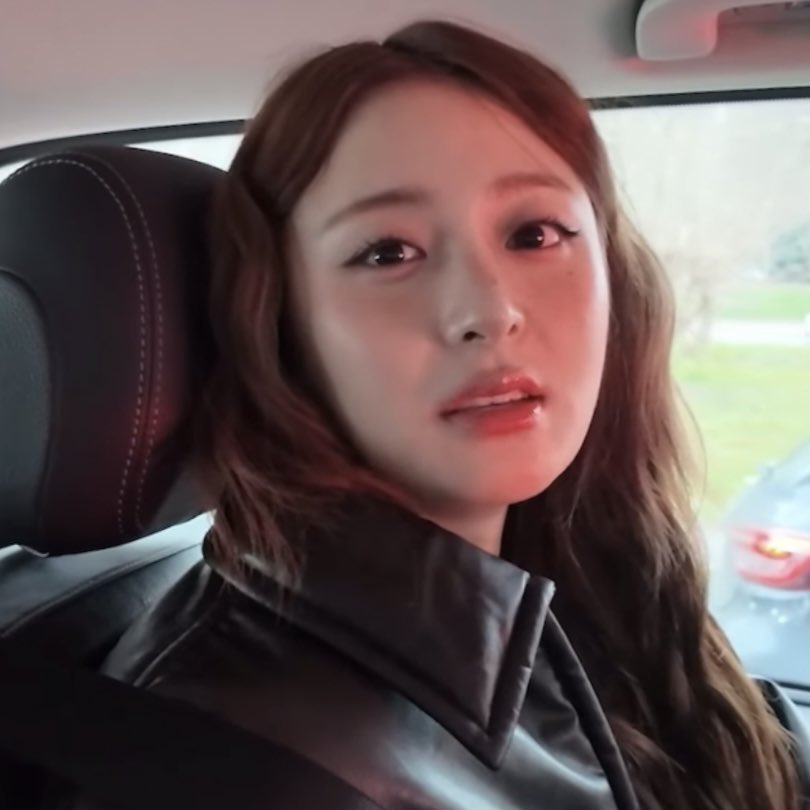 노니ଳ tweet media