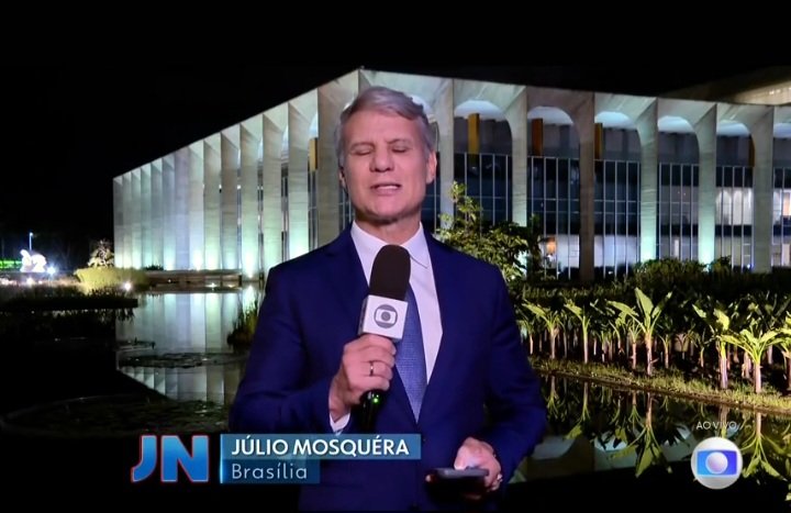 O Jornal Nacional usou o termo "falecidos" para falar das brasileiras mortas pelo regime de Israel no Líbano, mas usa "assassinados" quando as vítimas são israelenses mortas pelo Hezbollah. Como não dava para esconder o acontecimento, tentaram diminuir sua gravidade. Isso não é