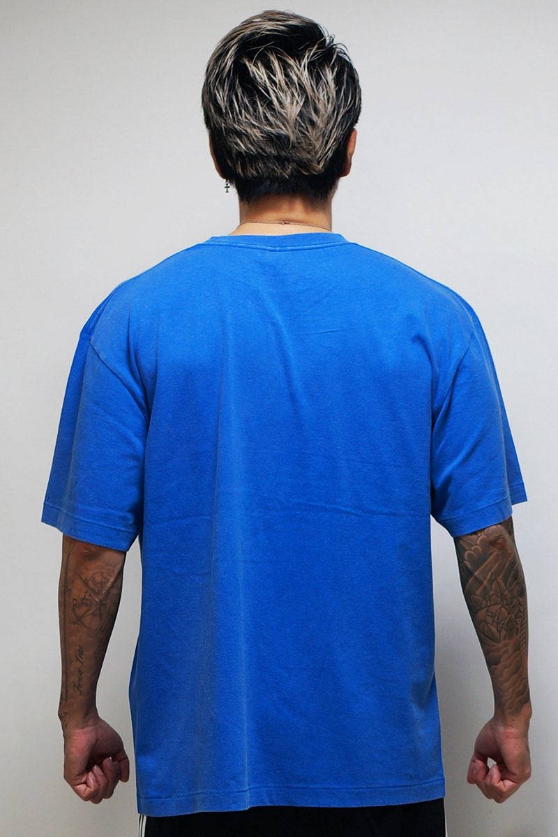 STRAITEofficial's tweet image. ♛ NEW ARRIVAL ♛

9色５サイズ展開
ダメージ加工でこなれ感を演出してくれる
ヴィンテージライクなエイジングフェードTシャツ！

【予約開始】
ヴィンテージフェードウォッシュカラーTシャツ[STRAITE]
straiteweb.com/shopdetail/000…

#straite
#Tシャツ
#エイジングTシャツ
#カラーTシャツ