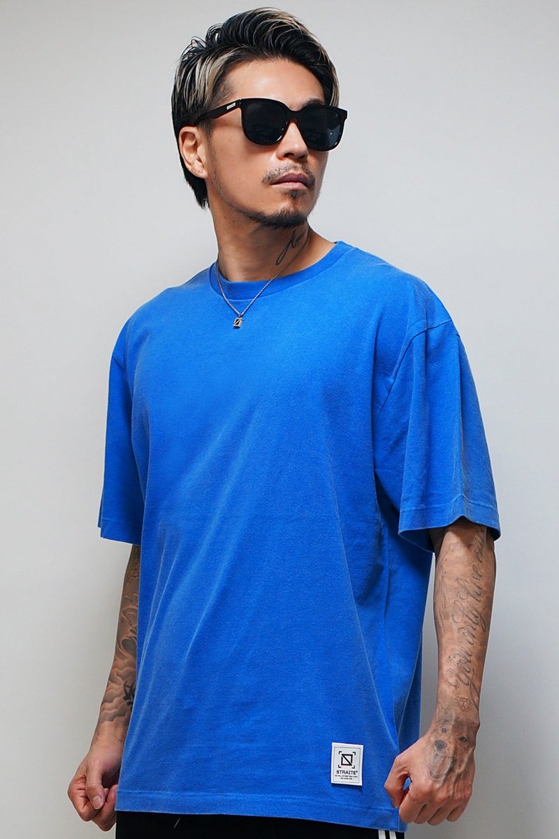 STRAITEofficial's tweet image. ♛ NEW ARRIVAL ♛

9色５サイズ展開
ダメージ加工でこなれ感を演出してくれる
ヴィンテージライクなエイジングフェードTシャツ！

【予約開始】
ヴィンテージフェードウォッシュカラーTシャツ[STRAITE]
straiteweb.com/shopdetail/000…

#straite
#Tシャツ
#エイジングTシャツ
#カラーTシャツ