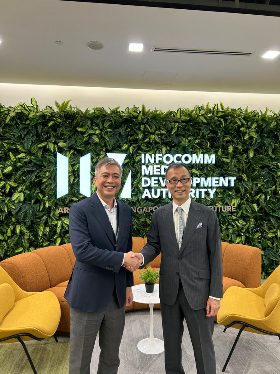 amb_japan_asean's tweet image. Advancing #ASEAN-🇯🇵 cooperation in Digital remains a priority.

I had the pleasure of visiting the Infocomm Media Development Authority (IMDA) in 🇸🇬, where I learned about its activities in #ASEAN from Mr Timothy Chin.
