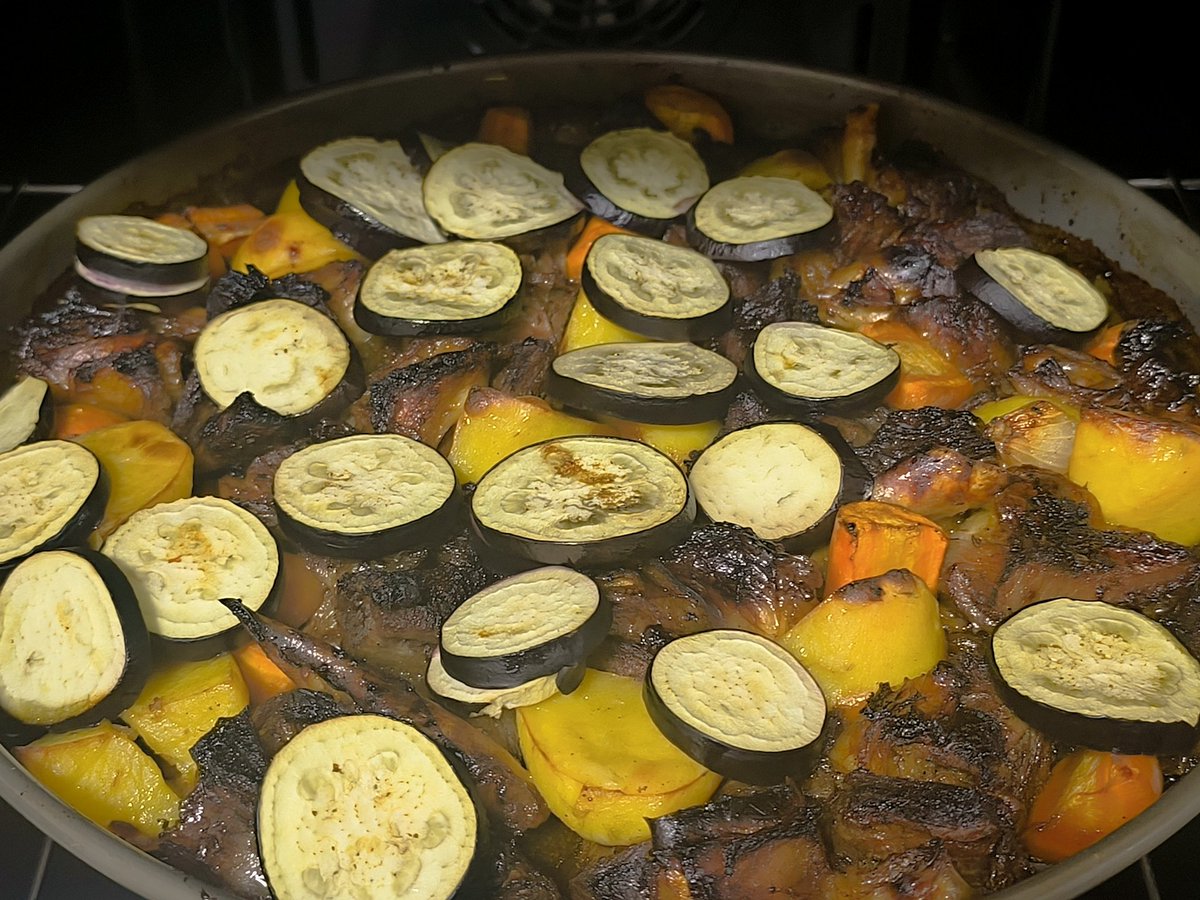 Аялагч Тулгаа tweet media