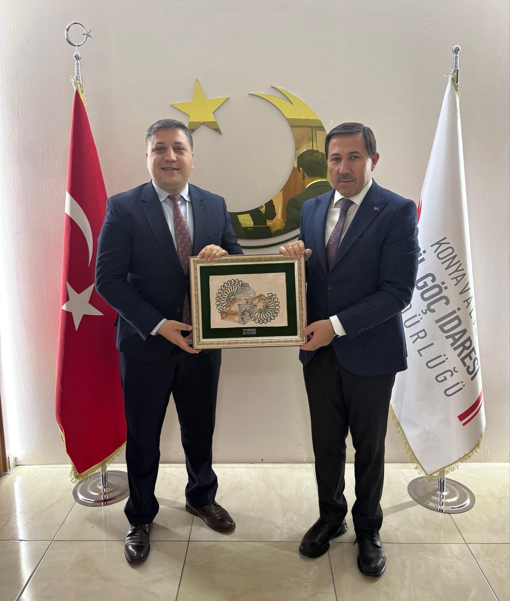 hkilca's tweet photo. İl Göç İdaresi Müdürümüz Orhan Veli Sarı ve Konya Şehir Hastanesi Başhekimimiz Doç. Dr. Mustafa Cüneyt Çiçek’i ziyaret ettik.

Çalışmalarında muvaffakiyetler diliyorum. https://t.co/NC8Ko8KLHU