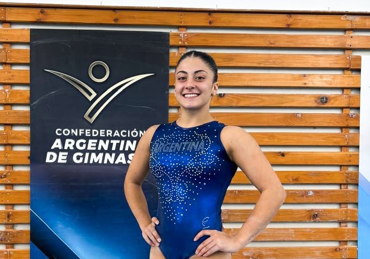 MSColucci's tweet photo. Histórico para Mendoza 💥
La gimnasta Delfina Estoco (18) fue convocada al Panamericano de Río 🇧🇷 y va por la clasificación al Mundial 🌎
Primera mendocina en una selección mayor 👏
Talento, esfuerzo y sueño grande 💙

#Gimnasia #Mendoza #DeporteArgentino https://t.co/mqndfsezQQ