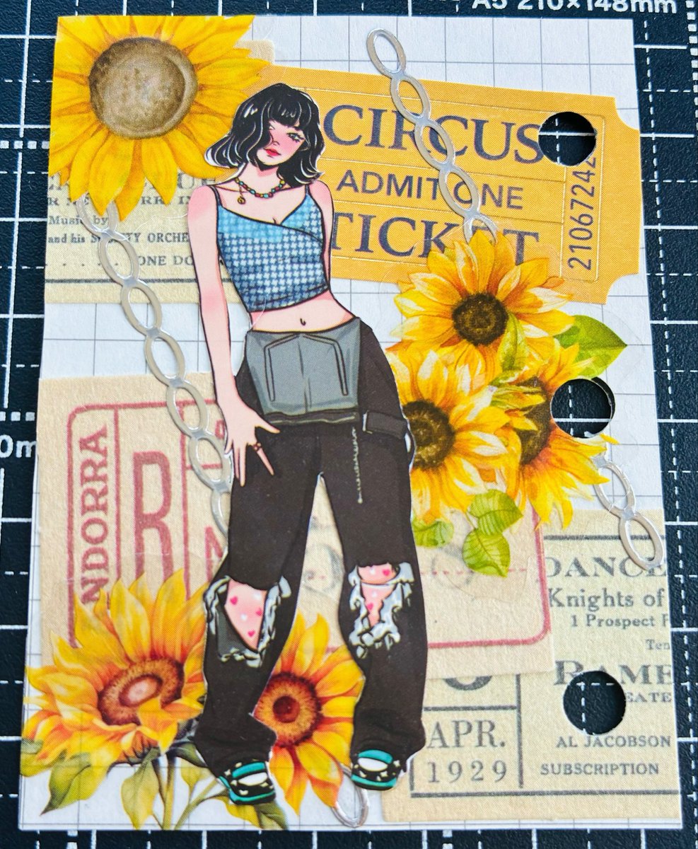 _achan_ganbaru's tweet image. 久しぶりのミニコラ✂️
ちょっと早いけど夏を先取り🌻
#コラージュ #collage
#コラージュ好きな人と繋がりたい