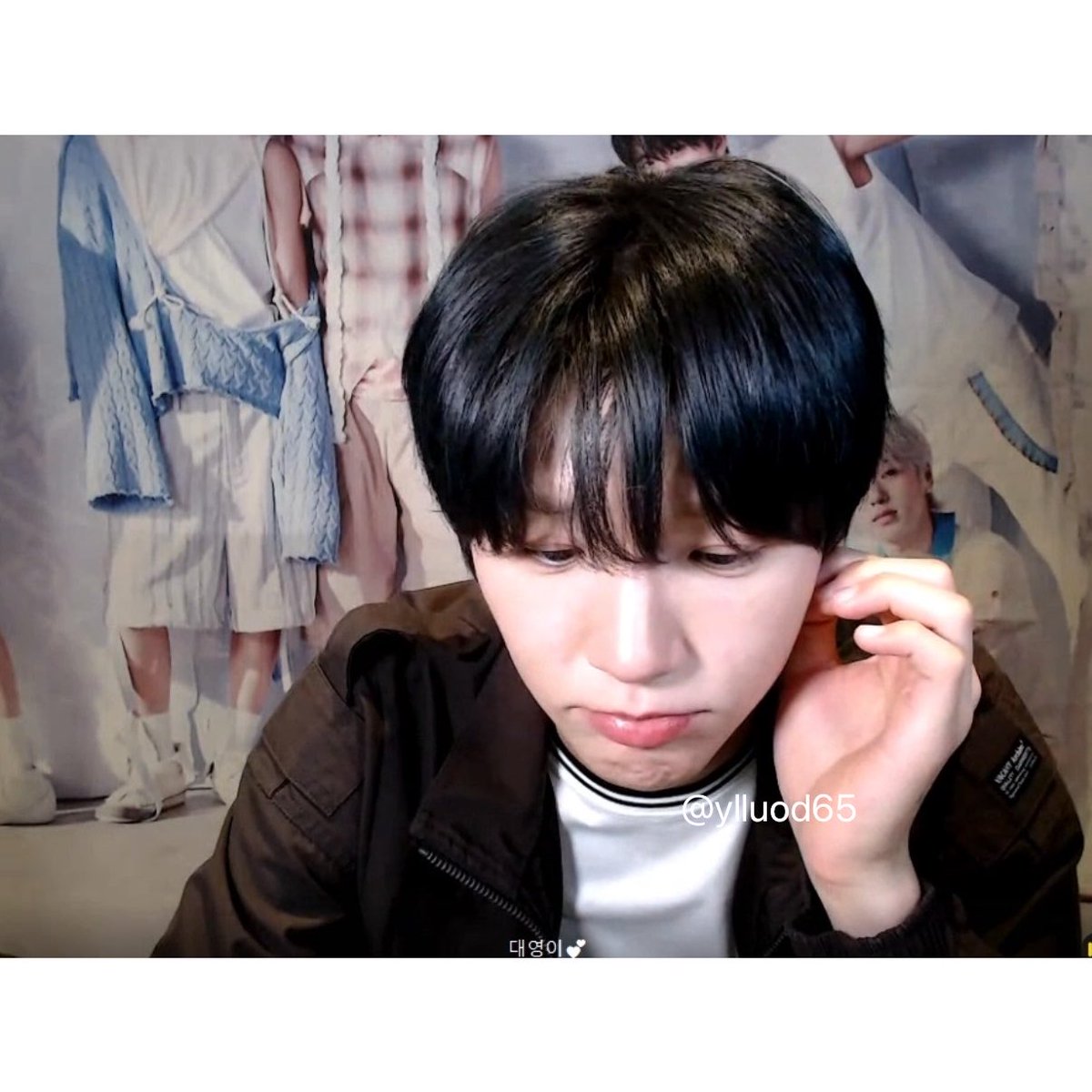 히오 tweet media