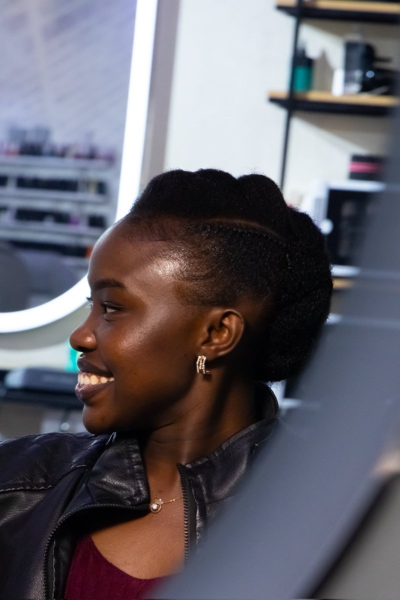 Alaiabeautyug's tweet image. Beauty Starts at Alaia..no where else. 🤗👍🏾

#Alaiahairbeauty #salon #hairstyles #naturalhair #Nails