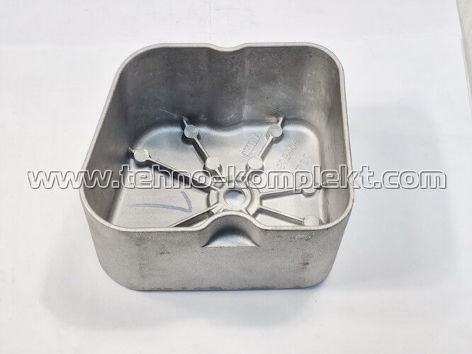 tehno_komplekt's tweet image. 3928404 крышка клапанов без маслозаливной горловины   на 6-ти цилиндровый дизельный двигатель Cummins 6BT5.9
tehno-komplekt.com/dvigateli/cumm…

#двигатель #Cummins #Технокомплект #спецтехника #Киев #Украина #запчасти #ремонт