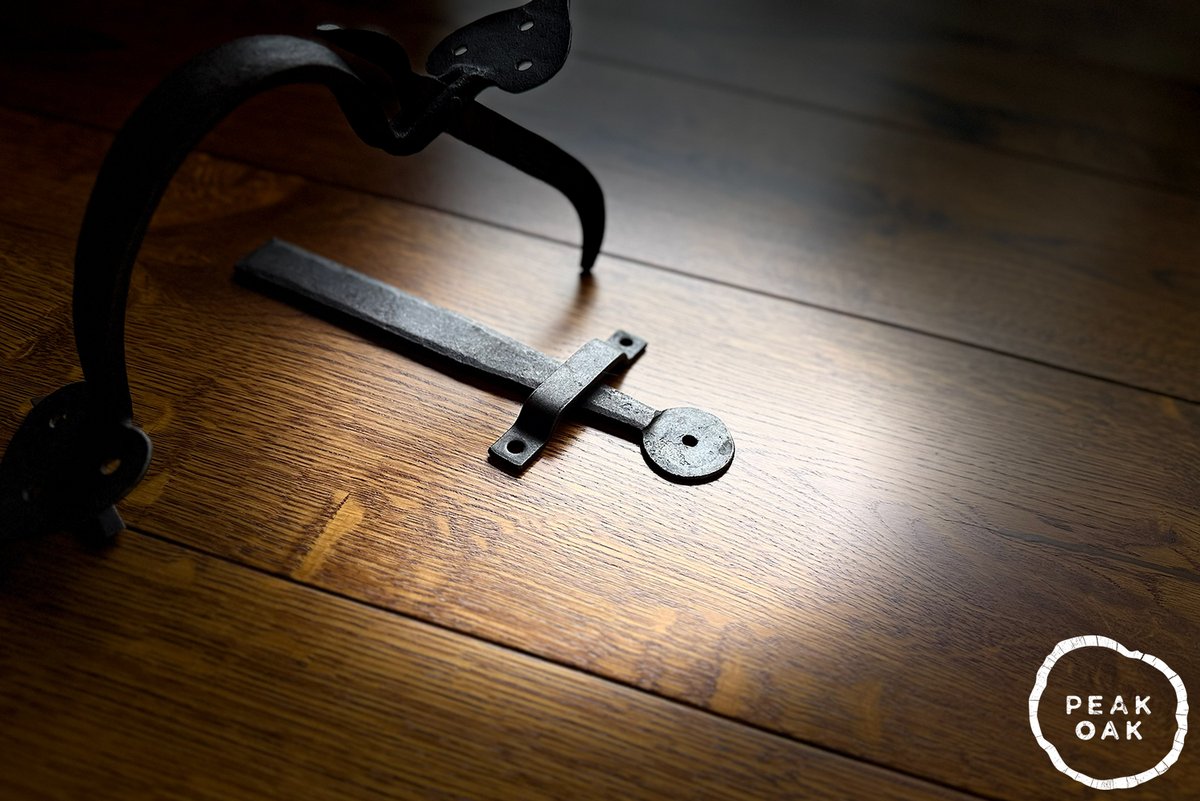 peakoak's tweet photo. Thumblatch Thursday, week nine.

This week’s piece is the Alnwick Arrowhead Thumblatch.

There’s a certain strength to the name and the latch carries that same feeling. British forged, confidently shaped and finished with arrowhead detailing. https://t.co/USJvhVd3gQ