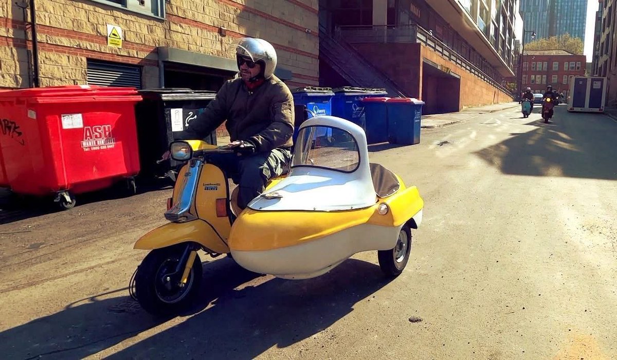 RenegadesRiders's tweet image. #Lambretta #Sidecar #yellow #scooterboy