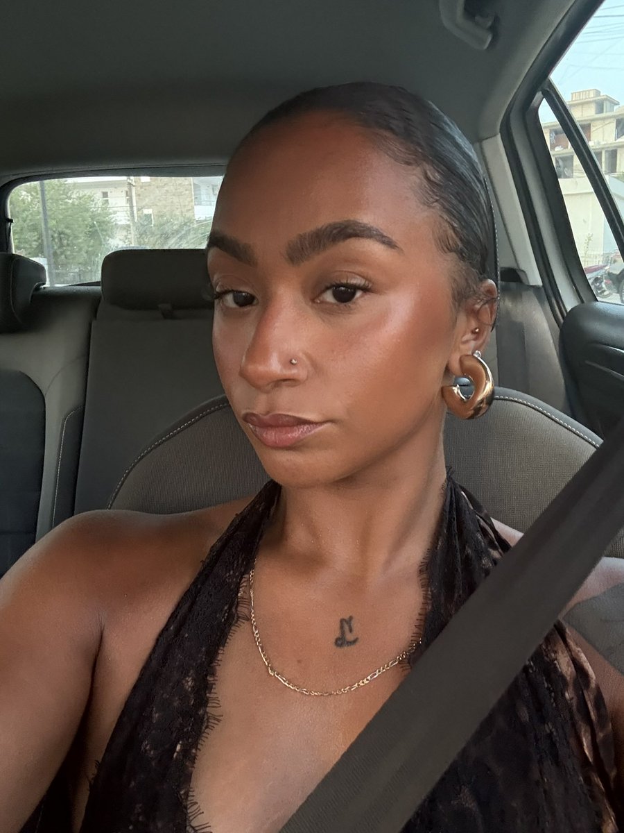 Ebony Goddess Medusa 👑 tweet media