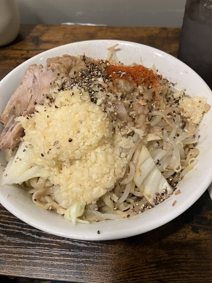 DarkWing0000's tweet photo. ラーメンまた此処で
今日は汁なしを食べたけどやっぱり美味かった https://t.co/qLvDysYnaW