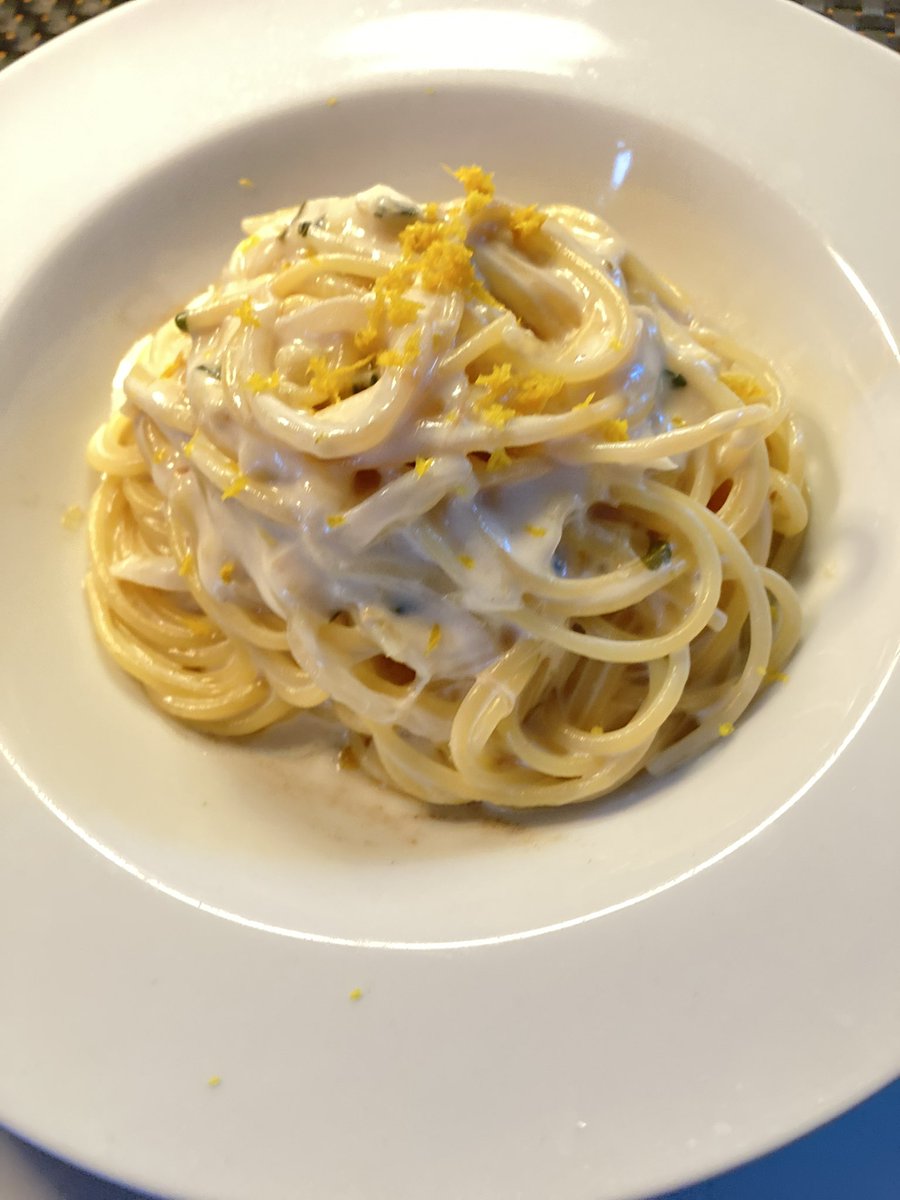 idea_con_te's tweet photo. 本日の一皿は、天草ジューシーの
スパゲッティ•クリームソースです。
#おうちごはん 
#パスタ 
#熊本県 
#天草
#天草ジューシー 

よい休日を過ごしてくださいね https://t.co/NlEtjvlE30