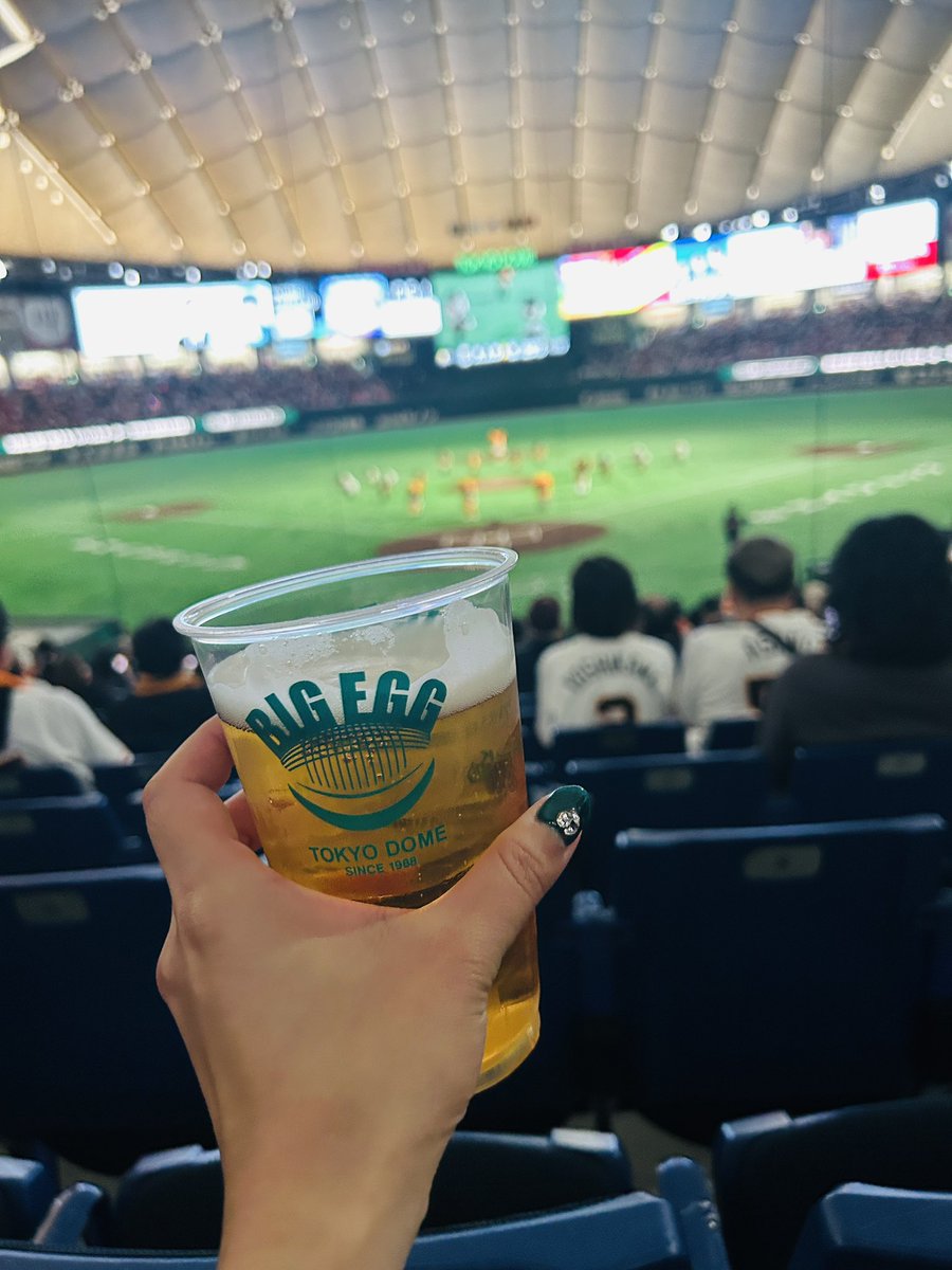 mishika☺︎🍷💃 tweet media