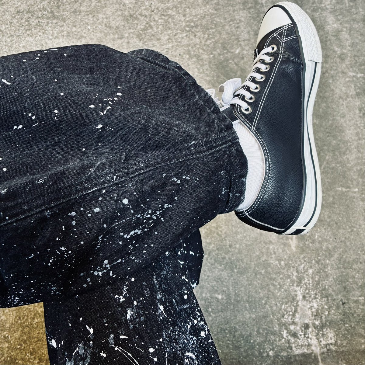 zenmai_sneakers's tweet image. ここ3日履いたスニーカーと妄想AI

明日は休み、たくさん歩こうと思います
目指せ30000歩
#KOTD
#sneakers