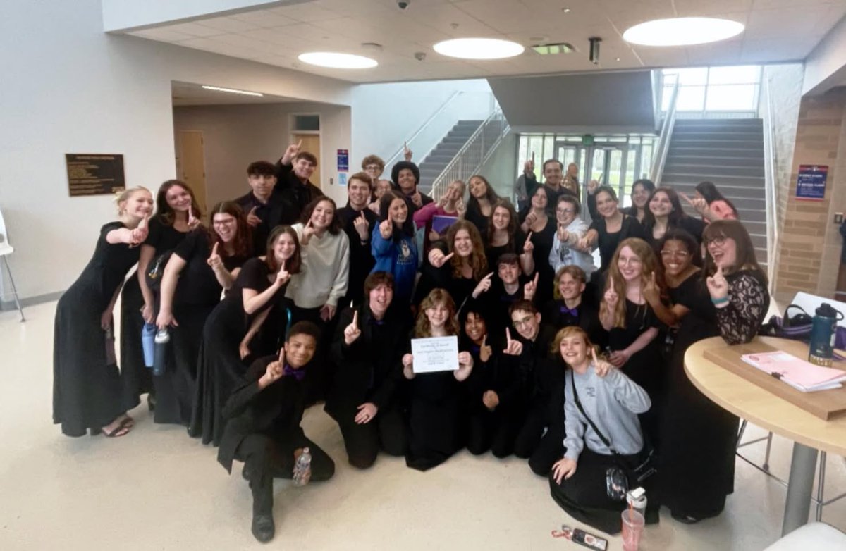 NorthRoyaltonSchools tweet media