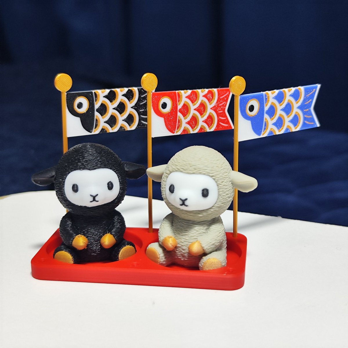 手持ちパーツ「鯉のぼり」在庫登録しました✨️
2連羊トレーと合わせるとかわいいです🎏