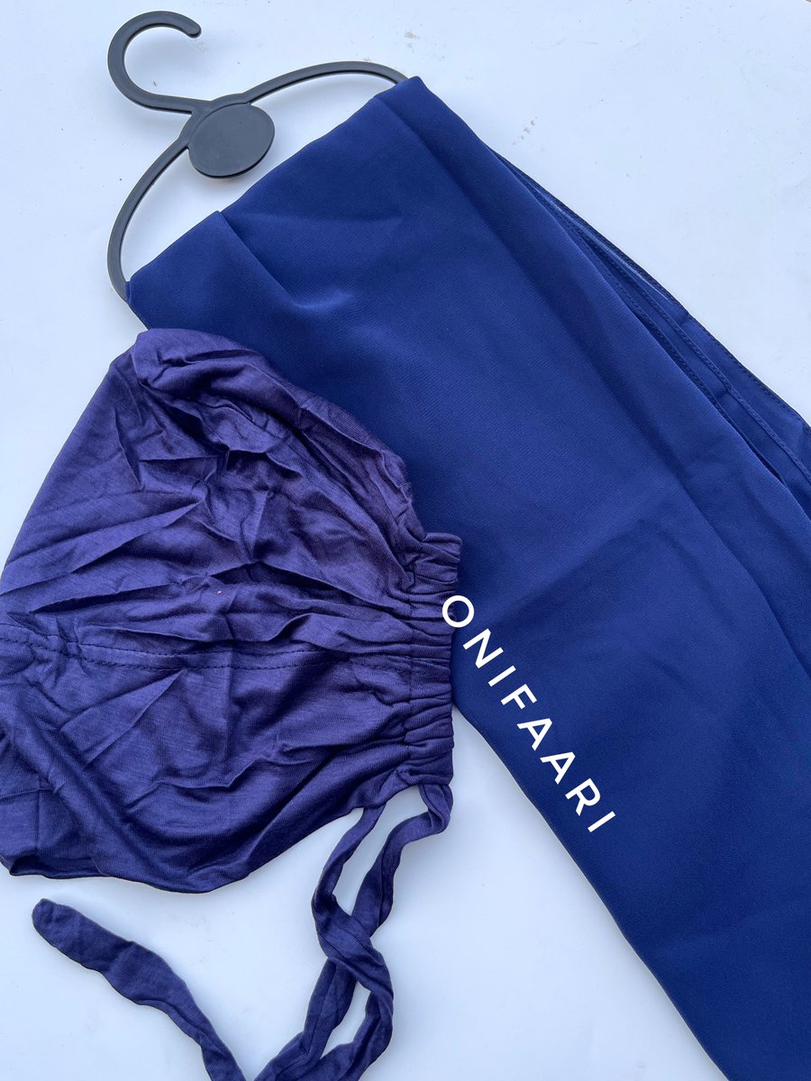 AjokeOnifaari's tweet photo. chiffon scarf paired with a perfectly matching jersey inner cap,  so you don’t have to spend extra time searching or worrying about shades that don’t align

Price:6,500
Location:Ilorin
Nationwide Delivery 

Pls Rt https://t.co/FJsklABmZa