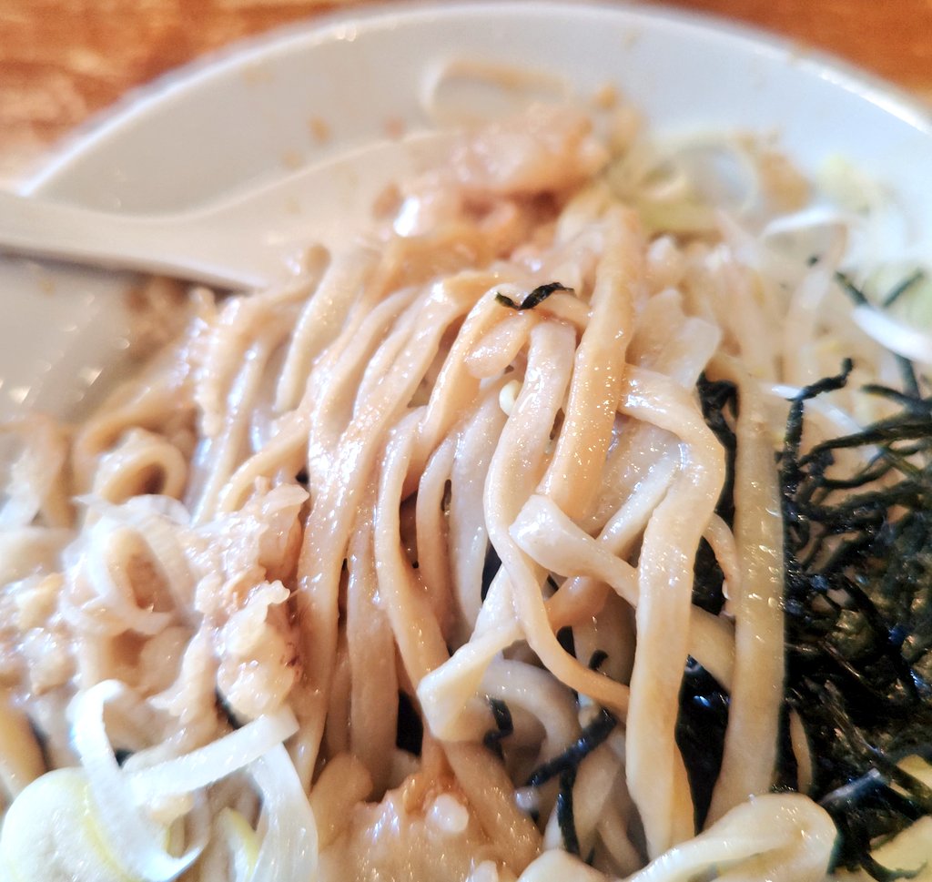 酢ラッシャー木町 tweet media