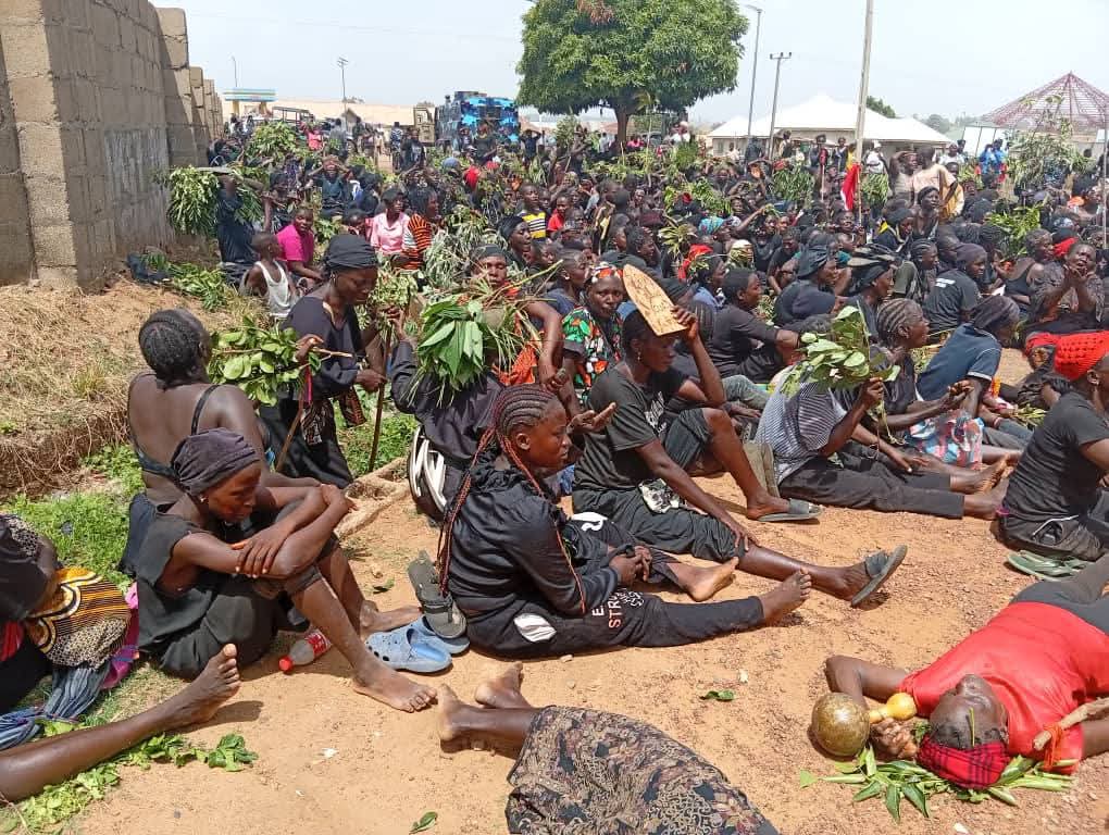 Sister__ tweet media