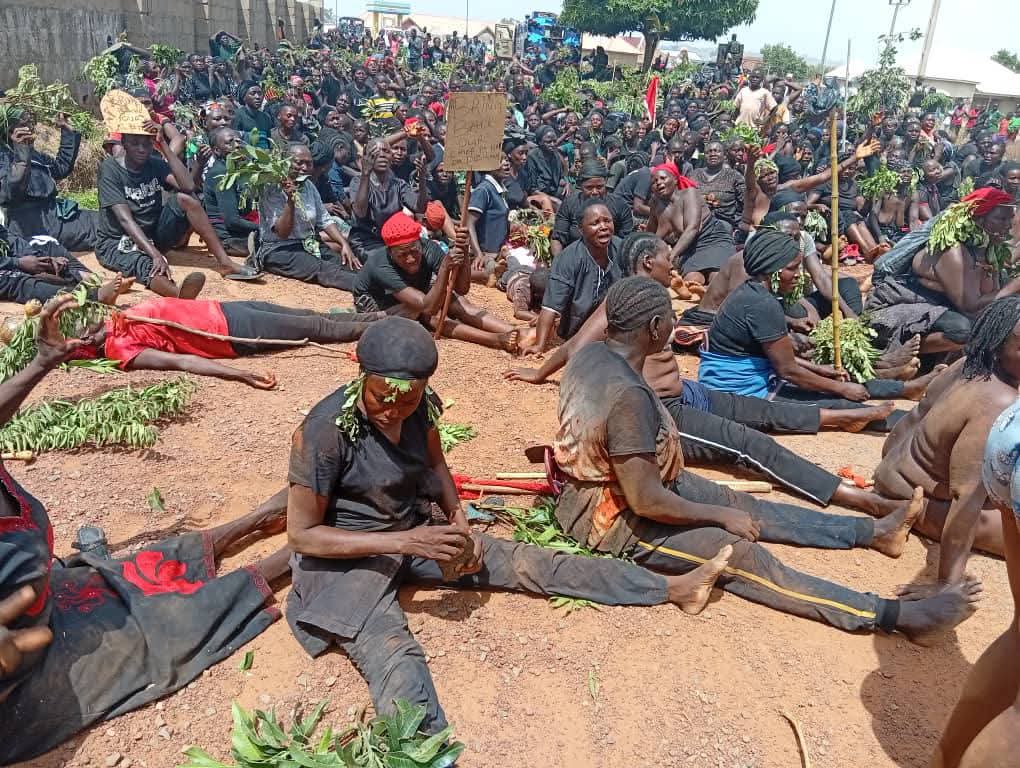 Sister__ tweet media