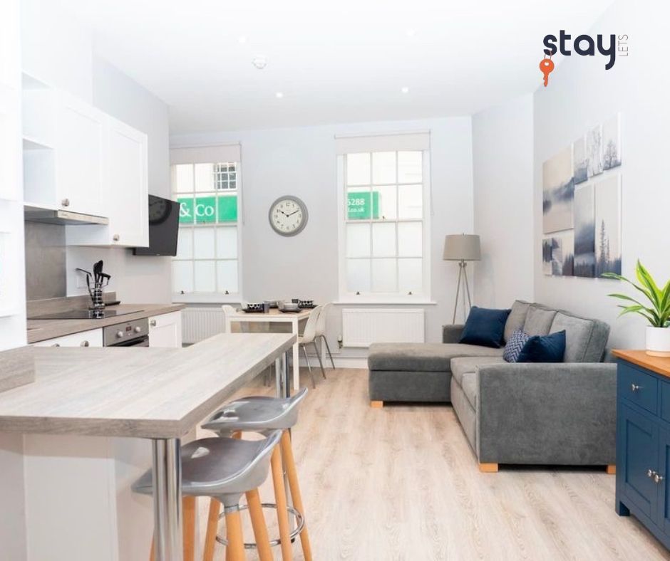staylets1's tweet image. Travelling for work? 

Stay in style with #StayLets in central #Cheltenham.

🔸Self-contained space
🔸Superfast Wi-Fi
🔸Work-friendly &amp;amp; comfy
🔸Short or long stays

A smarter, more flexible alternative to hotels.
🌐  buff.ly/sOS67SB 

#BusinessTravel #ServicedApartments