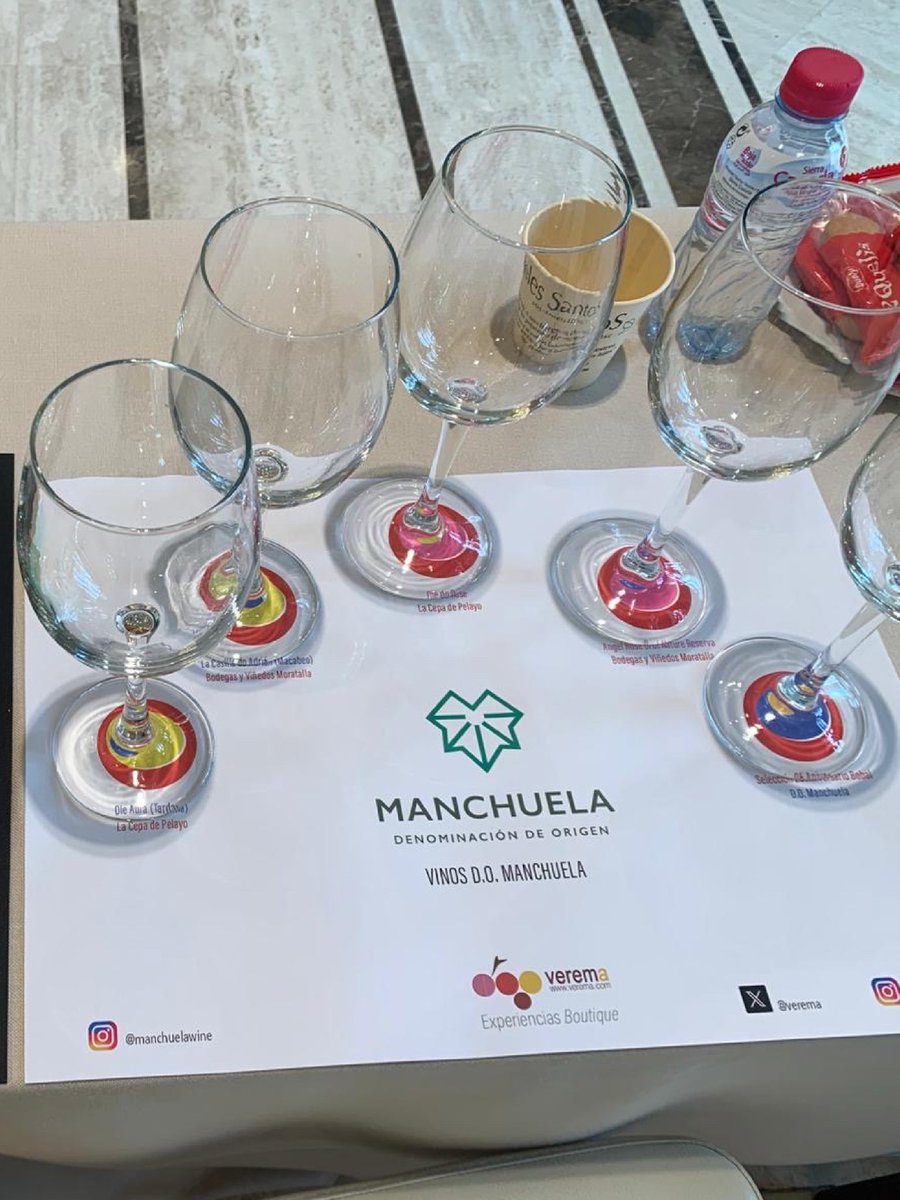 DOManchuela's tweet photo. ¡Gran éxito en nuestra cata de ayer en #VeremaMalaga! 🍷✨ El Gran Hotel Miramar fue el escenario perfecto para descubrir la #DOManchuela.  
Gracias a todos los que nos acompañasteis para conocer #VinosDeInfluencia. ¡Un placer compartir nuestra pasión! 🍇👏 https://t.co/b6y49RBT4b