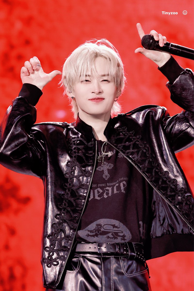 LEE KNOW 리노 GLOBAL ★ tweet media