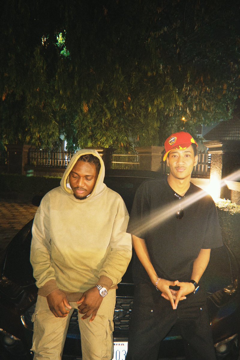 Crypto Godwin tweet media