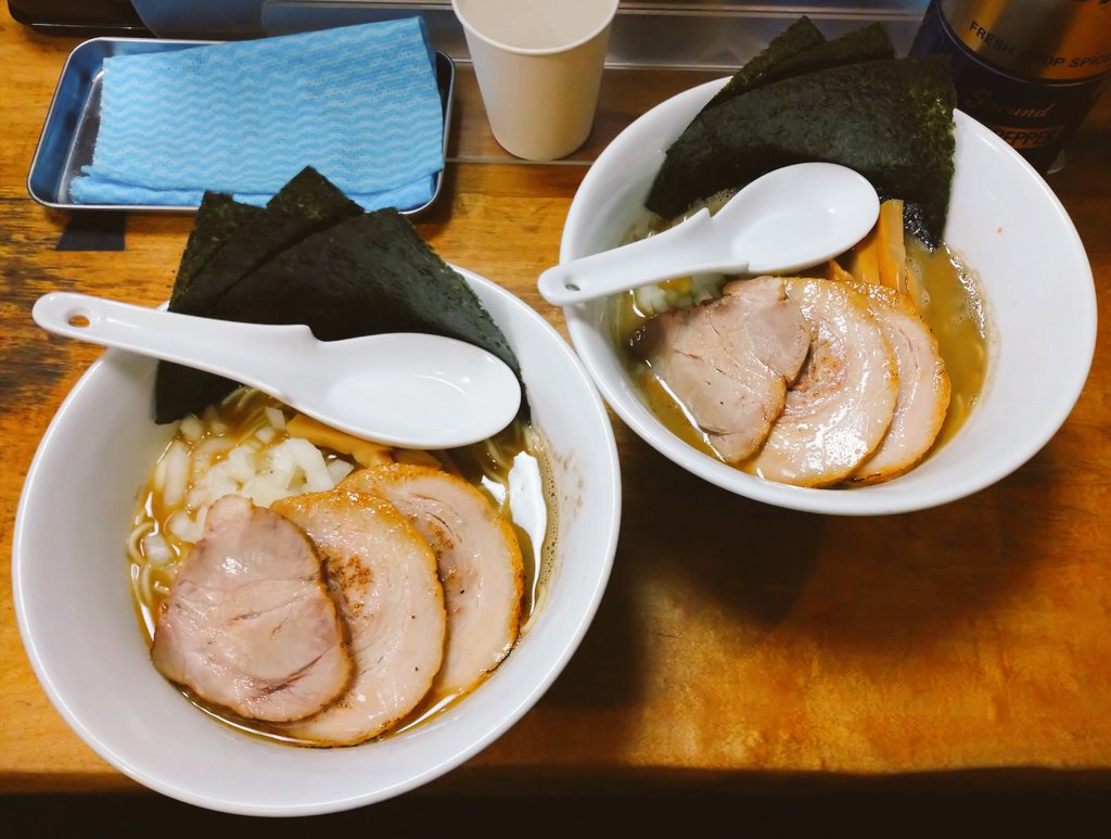 モニヤン tweet media