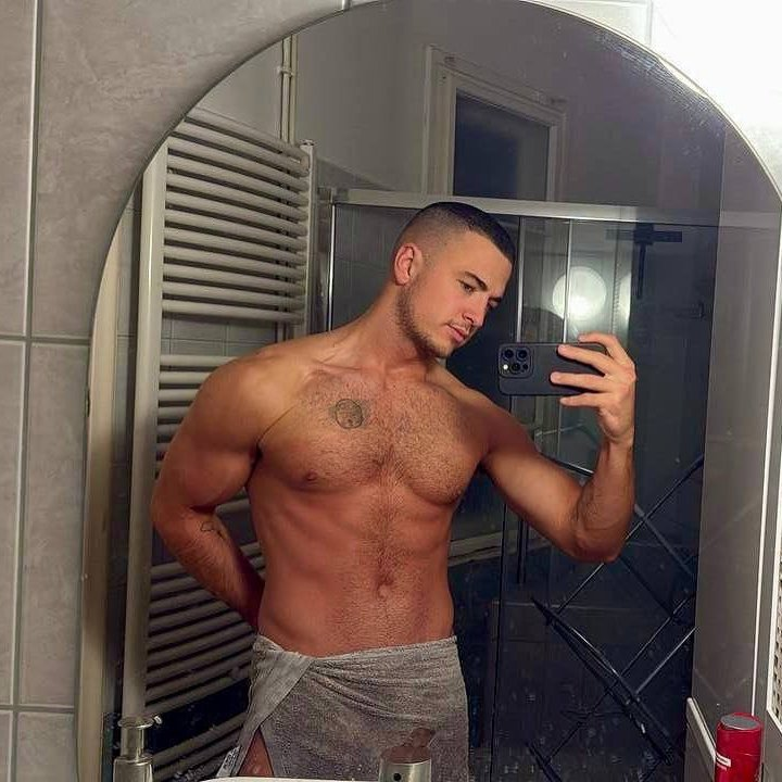 I am Paul black 🖤❤️‍🔥 tweet media