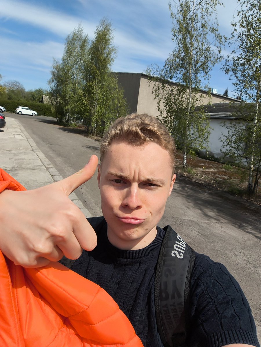 MrTimister tweet media