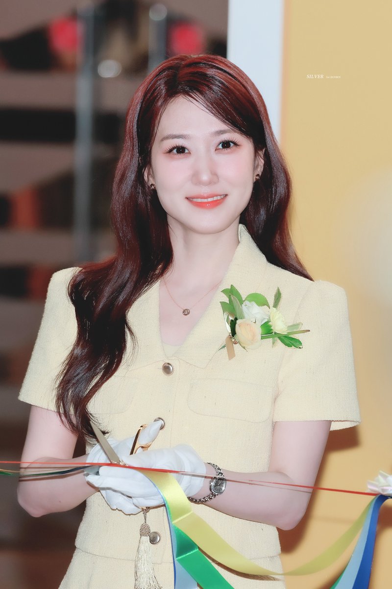 sɪʟᴠᴇʀ tweet media