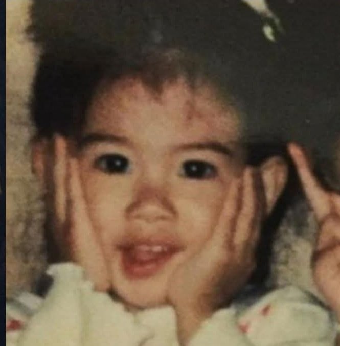 In my eyes, my little Jingjoe is still only 2 years old. 

🥹🤏🏽😖😣

LENAMIU AT CHANEL CRUISE
#LenaMiuxChanelCruise
#CHANELCruise #CHANELShow
#LalinaLena
<a href="/CHANEL/">CHANEL</a> <a href="/lena__lorena/">Lalinalena 🦋</a>