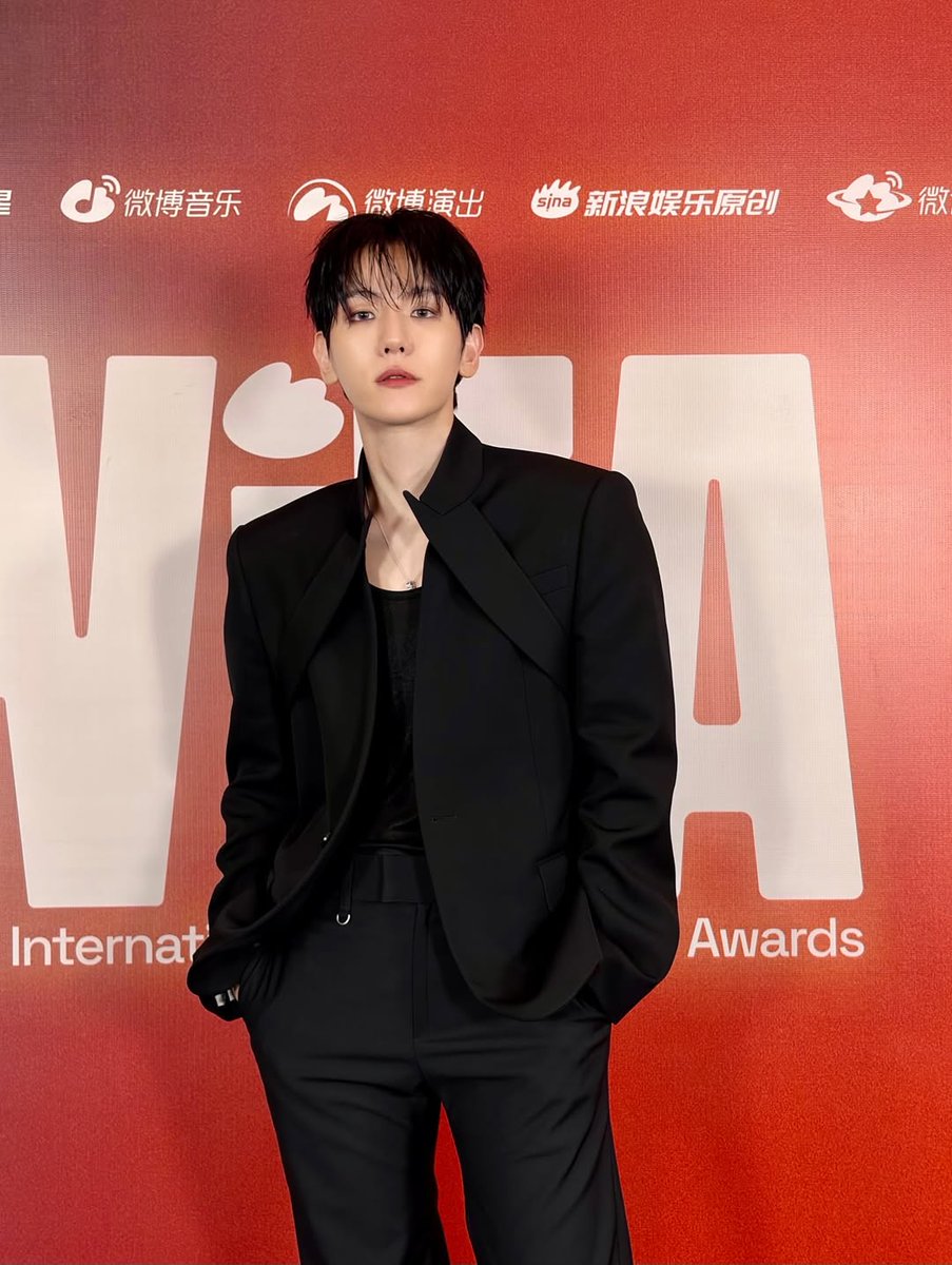 Baekhyun Indonesia tweet media